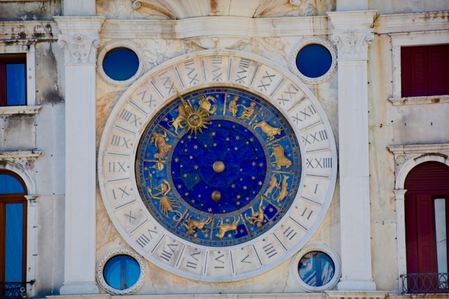 5-zodiac-signs-destined-to-become-rich
